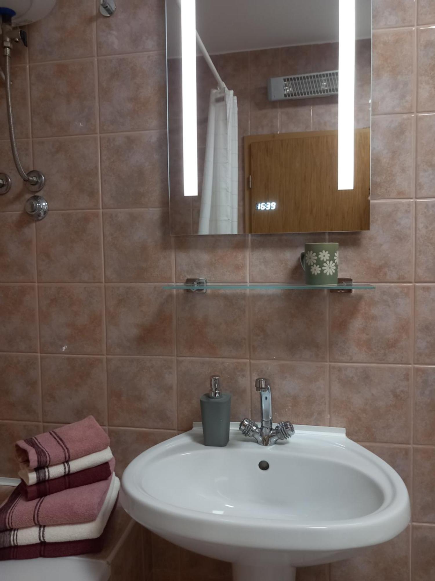 Apartment Harmony - Pleasant And Comfortable Place With A Balcony And A Secured Garage Split Dış mekan fotoğraf