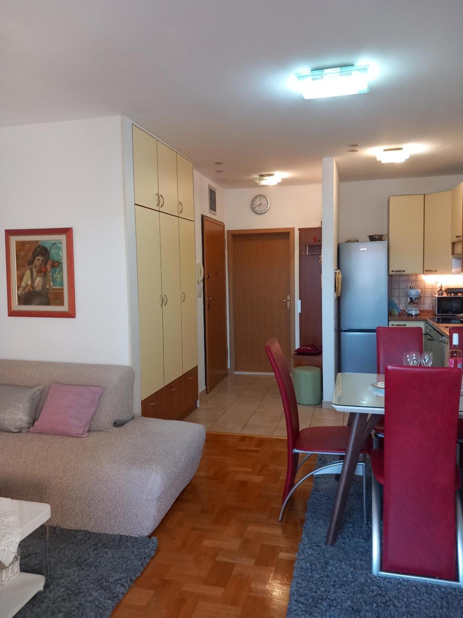 Apartment Harmony - Pleasant And Comfortable Place With A Balcony And A Secured Garage Split Dış mekan fotoğraf
